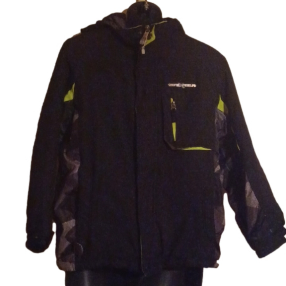 𝅺 ZeroXposur boys warm Winter jacket. Size 10/12. Extra features and details.